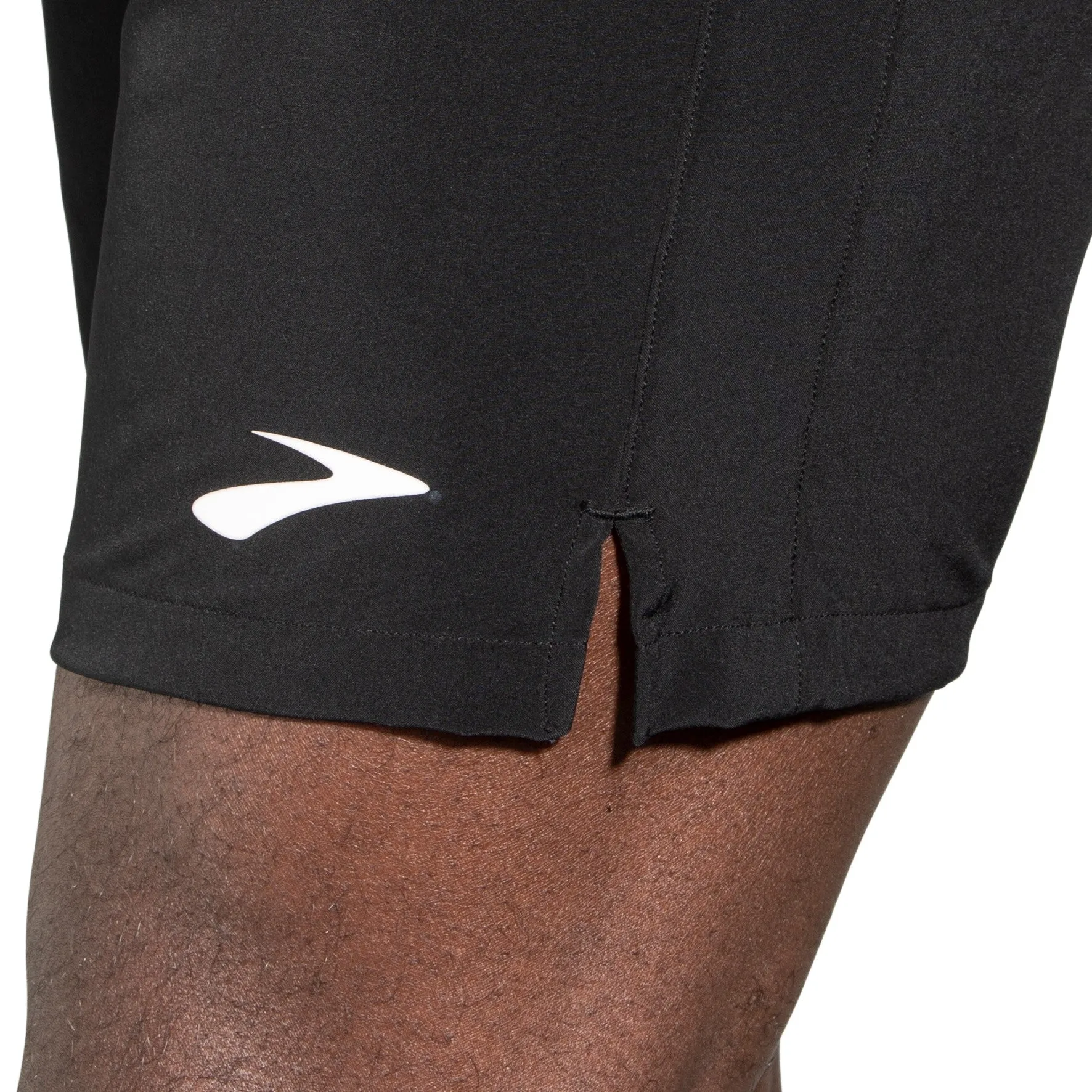 Brooks | 7" Moment Short | Men's | Black