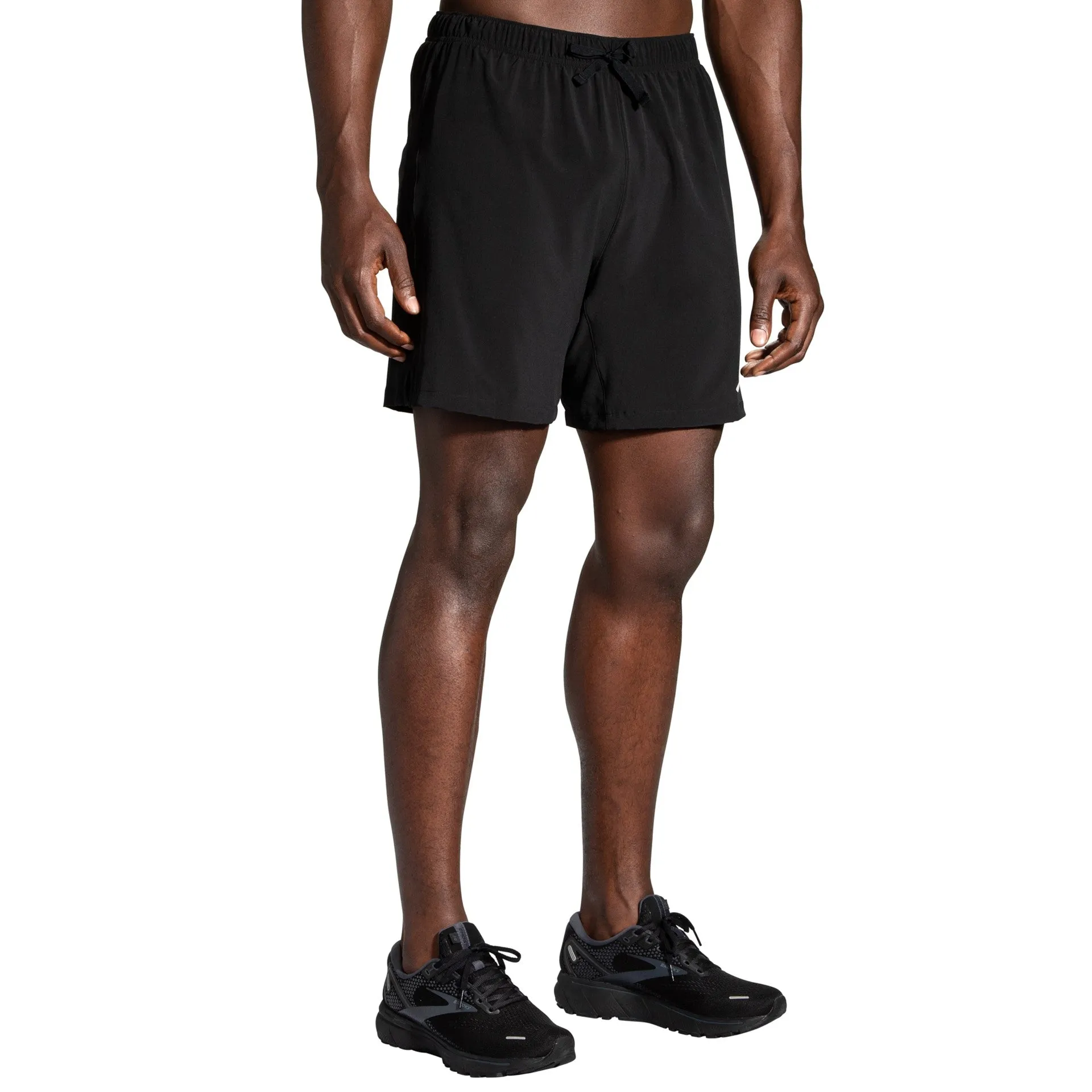 Brooks | 7" Moment Short | Men's | Black